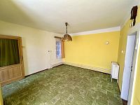 Rodinný dům se zahradou a garáží v atraktivní lokalitě obce Starý Mateřov - IMG_5559.jpeg