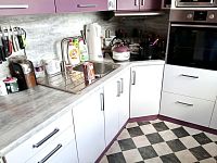 Prodej bytu 2+1 v centru Trutnova - 4 kuchyn foto 2.jpeg