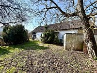 Klidné bydlení s velkou zahradou – rodinný dům / chalupa u Heřmanova Městce - IMG_0993.jpeg