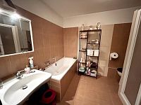 Byt 2+1, Pardubice, ul. Luďka Matury - IMG_1920.jpeg