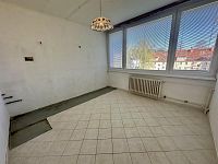 Prostorný byt 3+1 (71 m²) v klidných Ruprechticích - IMG_5897.jpeg