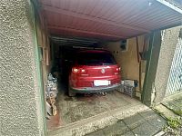 Samostatná garáž 20 m² | elektřina | po rekonstrukci střechy - IMG_7086.jpeg