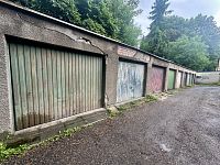 Samostatná garáž 20 m² | elektřina | po rekonstrukci střechy