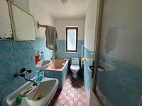 Útulná rekreační chata se zahradou - 6248FD69-ED98-4C61-82F9-C054BBDCEAB7.jpg