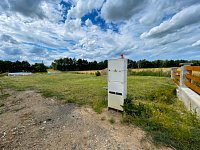 Prodej stavebního pozemku 900 m² - Nový Bydžov - Přípojka 1.jpg