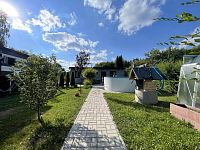 Prodej moderní rekreační chaty 52 m², pozemek 498 m² v Týništi nad Orlicí - Foto z venku 1.jpg