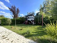 Prodej moderní rekreační chaty 52 m², pozemek 498 m² v Týništi nad Orlicí - Zahrada 1.jpg