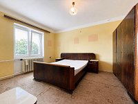 Prodej bytu 2+1 54,8 m² - Ložnice 1.jpg