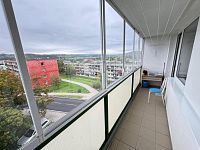 Prodej bytu 4+1+zasklená lodžie v OV po kompletní rekonstrukci, ul. Nová výstavba, Most - IMG_2442.jpeg