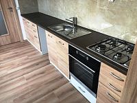 Nájem kompletně zrekonstruovaného bytu 2+1+balkon, ul. Ukrajinská, Litvínov - IMG_6418.jpg