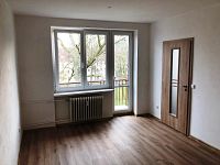 Nájem kompletně zrekonstruovaného bytu 2+1+balkon, ul. Ukrajinská, Litvínov - IMG_6419.jpg