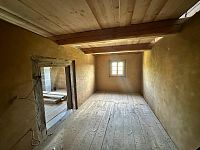 Dům s velkým pozemkem v Blíževedlích na prodej od 1.11.2025 - IMG_5869(3).jpeg