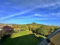 Dům s velkým pozemkem v Blíževedlích na prodej od 1.11.2025 - IMG_5884(2)(1)(1).jpg