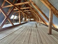 Dům s velkým pozemkem v Blíževedlích na prodej od 1.11.2025 - IMG_5886(2).jpeg