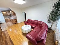 Pronájem bytu 4+1+zasklená lodžie v OV po kompletní rekonstrukci, ul. Nová výstavba, Most - IMG_2427.jpeg