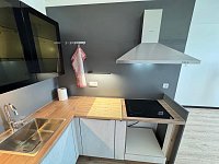 Pronájem zrekonstruovaného bytu 2+kk v OV, ul. Kopistská, Litvínov - Janov - IMG_1745.jpg