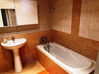 Prodej bytu 2+1 po rekonstrukci, ulice Pod Šibeníkem, Most - Foto 10