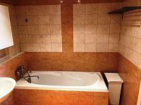 Prodej bytu 2+1 po rekonstrukci, ulice Pod Šibeníkem, Most - Foto 12