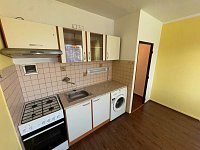 Pronájem bytu 1+1 po částečné rekonstrukci, ul. Mostecká, Litvínov - IMG_9733.jpg