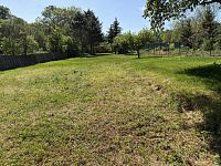 Rodinný dům se dvěma bytovými jednotkami, stodolou a pozemkem 2 408 m² - IMG_2876(2).jpeg
