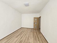 Podnájem bytu 2+1 po kompletní rekonstrukci, ulice SNP, Most - 20230904_121957.jpg