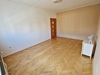 Zrekonstruovaný byt 2+1 k pronájmu - 20250526_145504.jpg