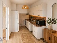 Prodej prostorného bytu 4+1 s výhledem na Pálavu, 78 m2, lodžie, ul. Oblá, Brno - Nový Lískovec - 03530f24-f300-4684-a2ed-6122b0385c07.png