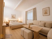 Prodej apartmánů 2+kk, 36.3 m2, zahrada, bazén, Dolní Dunajovice - 11.jpg