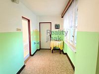 Prodej RD 6+2 se zahradou 158 m2, vjezdem, parkování, Švábenice, okr. Vyškov - 20221018_160250.jpg