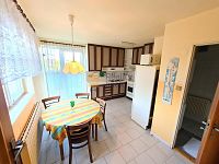 Prodej RD 6+2 se zahradou 158 m2, vjezdem, parkování, Švábenice, okr. Vyškov - 20221018_161508.jpg