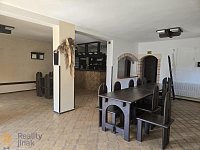 Prodej Restaurace, komerční sklepení, zahrádka, 320 m2, Dolní Dunajovice - 1ed866f2-0983-41b9-9bb5-821574c6511a