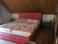 Prodej Restaurace, komerční sklepení, zahrádka, 320 m2, Dolní Dunajovice - 36fcf67f-1b55-4646-9575-24fcf5277ff7