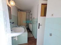 Prodej rodinného domu v obci Oskava - 20250705_111946.jpg