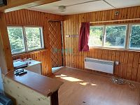 Prodej chaty s evidenčním číslem v klidné části Hoštejna - 20250806_154406(1).jpg