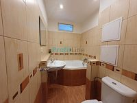 Pronájem bytu 2+1, 55 m2, Šumperk, ulice Prievidzská - 20250827_160806.jpg