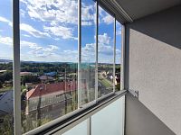 Pronájem bytu 3+1, 73 m², Mohelnice – zrekonstruovaný, lodžie, výhled, klidná lokalita - IMG_20220811_163306.jpg