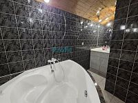 Prodej prostorného přízemního bytu 92 m2 (dispozice 2+1 a 1+kk) Postřelmov, ul. Komenského - 20260623_170736.jpg