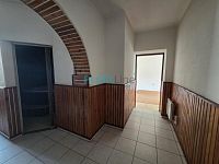 Prodej prostorného přízemního bytu 92 m2 (dispozice 2+1 a 1+kk) Postřelmov, ul. Komenského - 20260623_171103.jpg