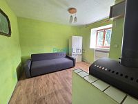 Prodej prostorného přízemního bytu 92 m2 (dispozice 2+1 a 1+kk) Postřelmov, ul. Komenského - 20260623_171353.jpg