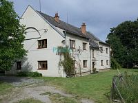 Prodej prostorného přízemního bytu 92 m2 (dispozice 2+1 a 1+kk) Postřelmov, ul. Komenského