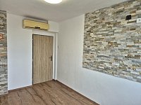 Pronájem bytu 3+1 Rataje nad Sázavou - 20260412_102101.jpg