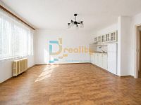 Slunný byt 2+kk s lodžií a sklepem v revitalizovaném domě – Brno, Starý Lískovec