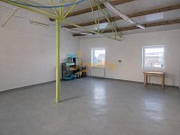 Prodej komerčního objektu 809 m² s pozemkem – Vysoké u Žďáru nad Sázavou - dilna_sreality_2000x1500.jpg