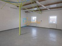 Prodej komerčního objektu 809 m² s pozemkem – Vysoké u Žďáru nad Sázavou - hala_vycistena_sreality_2000x1500.jpg