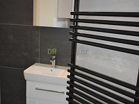 Pronájem bytu 2+kk s balkonem - DSC_0475.JPG