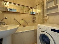 Prodej bytu 3+1 s dvěma lodžiemi - IMG_6209.jpeg