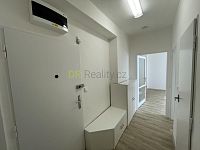 Pronájem bytu 1+1, 44 m2  s lodžií, 3 m2 - 17690173-D706-4004-8EFD-1590DD976DBB.jpeg