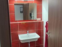 Pronájem bytu 3+kk s balkonem a garážovým stáním - IMG_4222_ANO.jpg