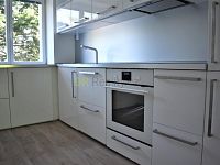 Pronájem bytu 2+kk s balkonem