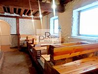 Obchodní prostory k pronájmu v centru Znojma - 4.jpg